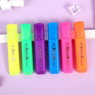 Highlighter Pens Hot Popular Triangular Shape Magic 3 Ink Colors Pink YellowWEIBO Customized Loose Logo Time Packing School