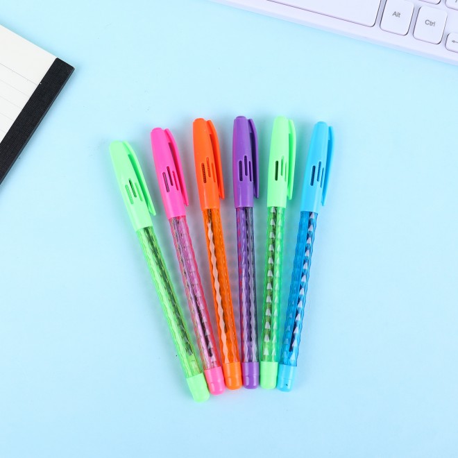 WEIBO luxury ballpoint pen white plastic ballpoint pen ball  Fashion trend of new hot selling products Smooth and durable  trade
