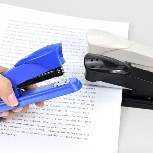 Cheap Color skin stapler metal stationery capacity stapler Easy to organize paper book ergonomic standard stapler accept Custom