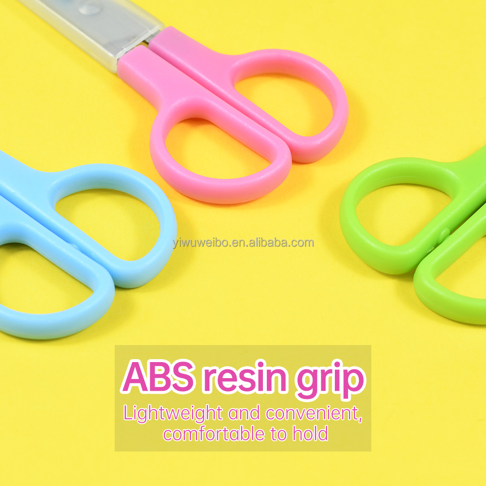 Wholesale Good Quality 5cm Scissors Student Scissors From China